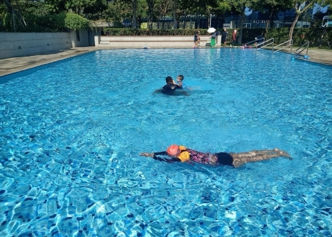 Khóa Học Bơi Người Lớn Kèm Riêng 1 - 1